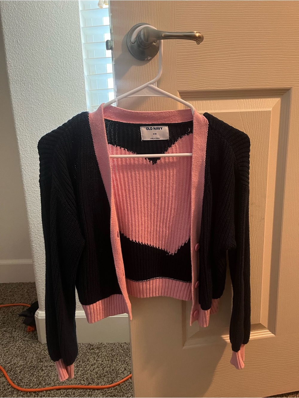 Old Navy Black & Pink Cropped Cardigan Sweater Set +heart print